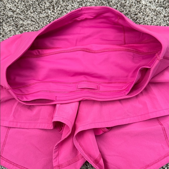 Lululemon Athletica Speed Up Pink Shorts - Picture 2 of 8